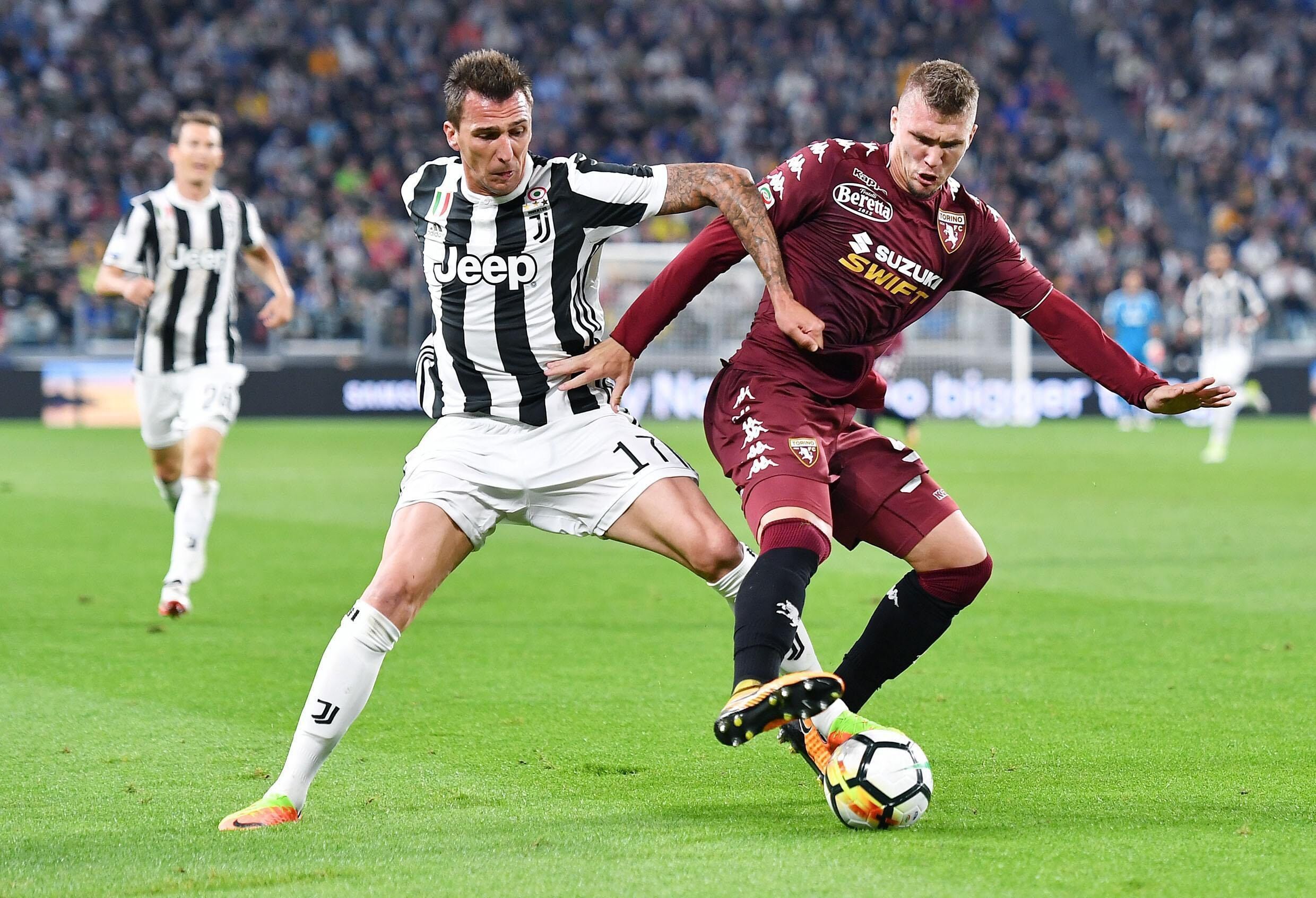 英媒：为抵抗巴萨的兴趣，拜仁将为凯恩提供一份打破限制政策的合同（英媒称为抗衡巴萨追求，拜仁将向凯恩开出打破薪资政策的合同）