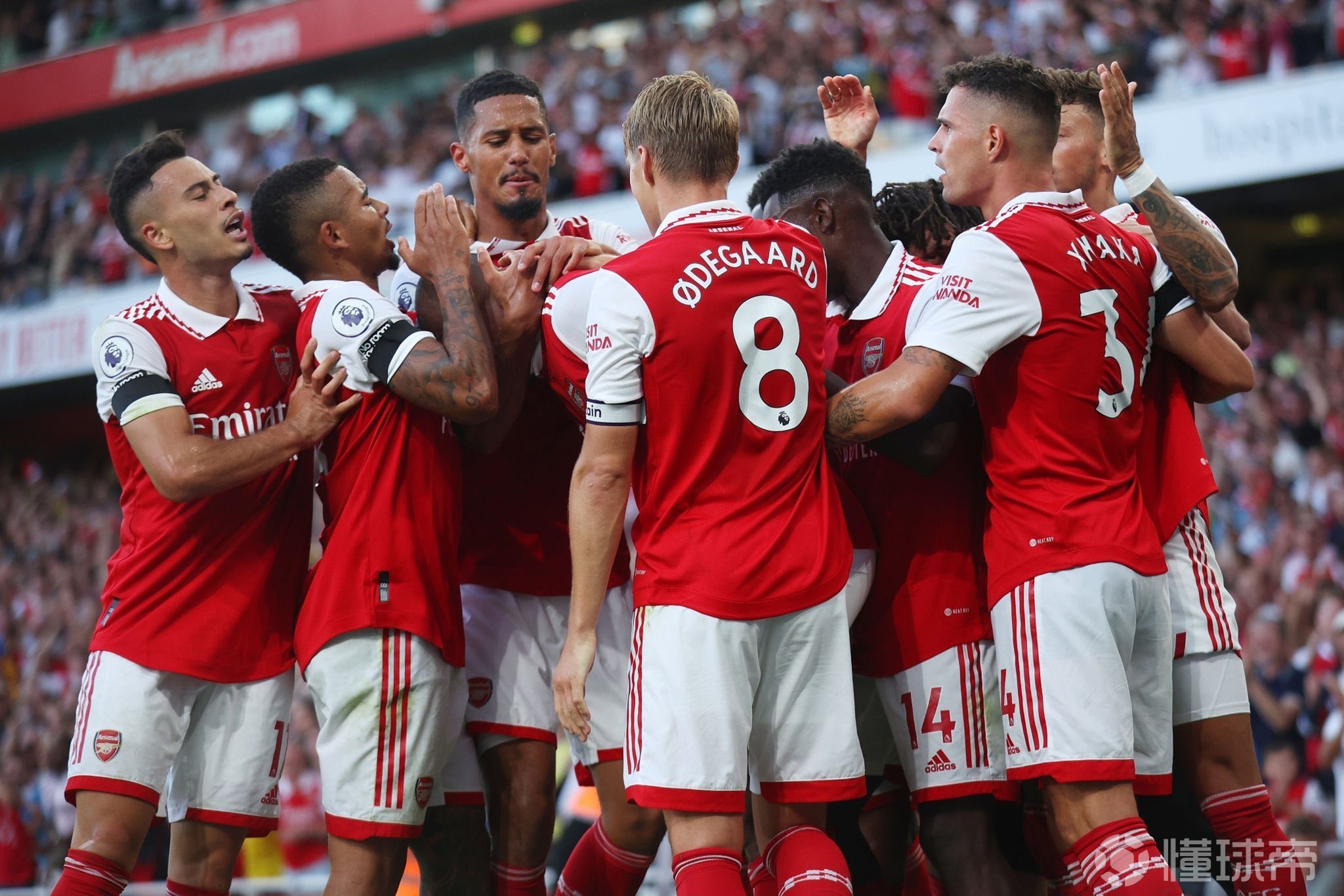 中足联官方：如发现俱乐部与球员签“阴阳合同”，将勒令降级（中足联警示：俱乐部若与球员签订“阴阳合同”将面临强制降级）