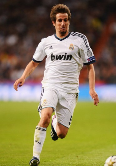 TA评赖斯、凯塞多和恩佐：他们证明1亿镑的转会也能物有所值（TA评析赖斯、凯塞多、恩佐：破亿转会也能值回票价）