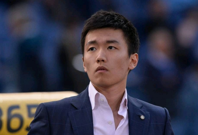 格外耀眼，百度地图APP搜“泰州”会出现“泰州总冠军”字样（在百度地图APP搜索“泰州”将出现“泰州总冠军”字样，格外醒目）